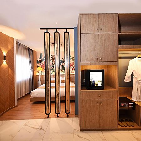 Daali Hotel & Apartment Kathmandu Buitenkant foto
