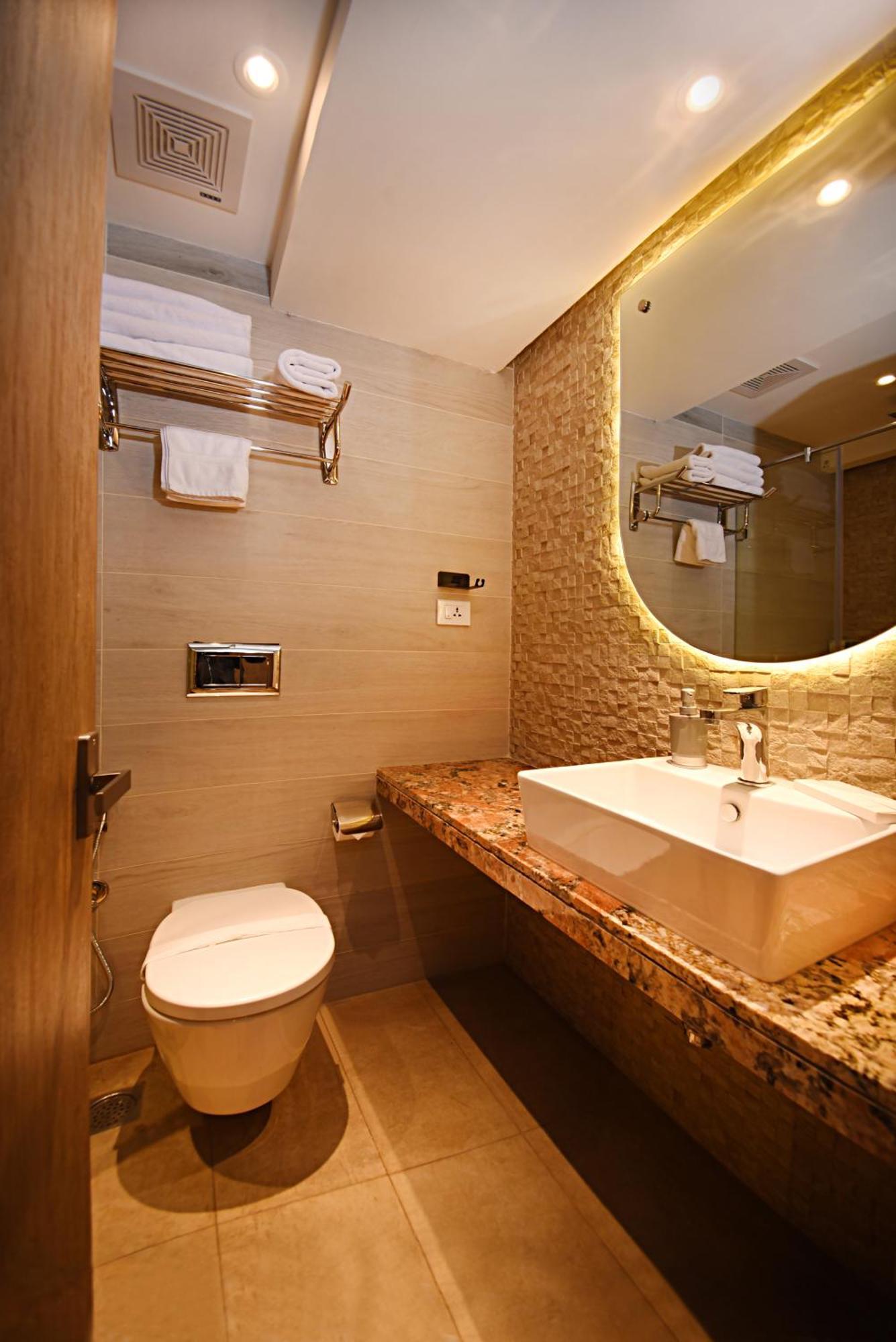Daali Hotel & Apartment Kathmandu Buitenkant foto